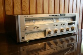 Marantz SR 2000