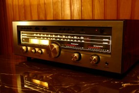 Luxman R-1070